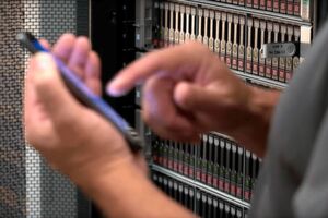 Schnäppchenjagd: Die Akquisition von Simplivity konnte HPE 35 Prozent unterhalb der Börsenvaluierung abschließen; jetzt verabschiedet sich der Konzern von dem Geschäft mit Hyperscaler, um sich auf die beiden Kernkompetenzen Hyperkonvergenz und Composable Infrastructure zu besinnen. Schnäppchenjagd: Die Akquisition von Simplivity konnte HPE 35 Prozent unterhalb der Börsenvaluierung abschließen; jetzt verabschiedet sich der Konzern von dem Geschäft mit Hyperscaler, um sich auf die beiden Kernkompetenzen Hyperkonvergenz und Composable Infrastructure zu besinnen.