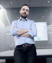 Marcus Kühne ist bei Audi als Strategy Lead Immersive Technologies zuständig für die Identifikation und Einführung neuer Vertriebstechnologien. Marcus Kühne ist bei Audi als Strategy Lead Immersive Technologies zuständig für die Identifikation und Einführung neuer Vertriebstechnologien.