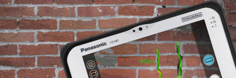 Das robuste Panasonic Toughpad FZ-M1 Tablet verfügt über eine integrierte 3D-Kamera. Das robuste Panasonic Toughpad FZ-M1 Tablet verfügt über eine integrierte 3D-Kamera.