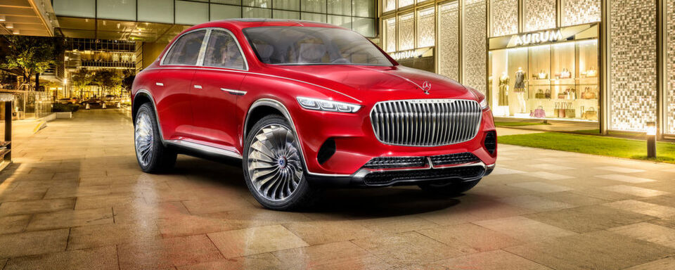 Das Showcar verkörpert Luxus schlechthin – wie schon der Name sagt: „Vision Mercedes-Maybach Ultimate Luxury“. Das Showcar verkörpert Luxus schlechthin – wie schon der Name sagt: „Vision Mercedes-Maybach Ultimate Luxury“.