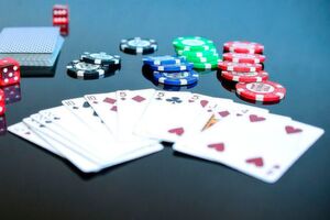 Milliarden-Poker: Aktienoptionshändler spekulieren offenbar darauf, dass die Übernahme von NXP durch Qualcomm doch noch scheitert. Milliarden-Poker: Aktienoptionshändler spekulieren offenbar darauf, dass die Übernahme von NXP durch Qualcomm doch noch scheitert.