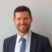 Stephan Sagebiel, Leiter Industriemanagement im Sektor Prozess- und Verfahrenstechnik bei Phoenix Contact: „Die unendliche Rechenleistung des Internets über ausgelagerte Cloud-Dienste ermöglicht Predictive Maintenance, besser als das ein Leitsystem oder eine Applikation vor Ort können.“ Stephan Sagebiel, Leiter Industriemanagement im Sektor Prozess- und Verfahrenstechnik bei Phoenix Contact: „Die unendliche Rechenleistung des Internets über ausgelagerte Cloud-Dienste ermöglicht Predictive Maintenance, besser als das ein Leitsystem oder eine Applikation vor Ort können.“