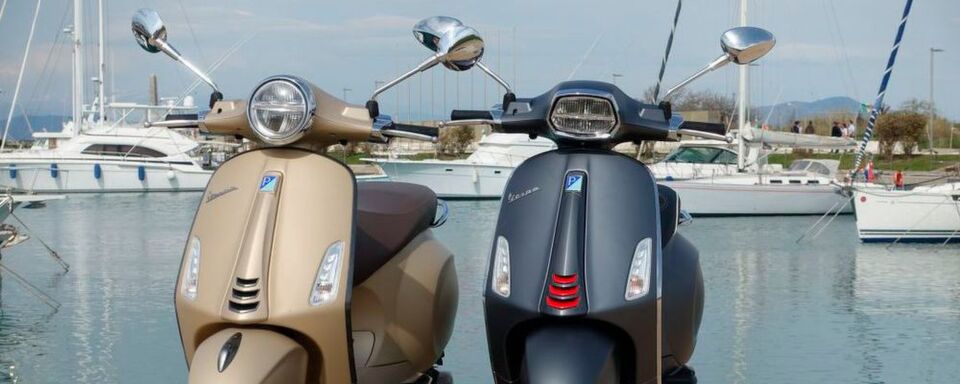 Vespa Primavera (links) und Sprint. Vespa Primavera (links) und Sprint.