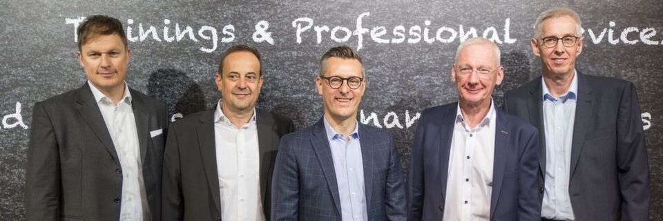 Die Geschäftsleitung von Ingram Micro Deutschland (v. l.): Eric Rositzki, Wolfgang Jung, Alexander Maier, Klaus Donath und Rupert Hierl Die Geschäftsleitung von Ingram Micro Deutschland (v. l.): Eric Rositzki, Wolfgang Jung, Alexander Maier, Klaus Donath und Rupert Hierl