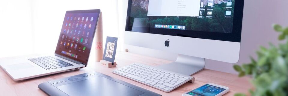 Der Desktop wird wohl bald durch mobile Geräte ersetzt. Der Desktop wird wohl bald durch mobile Geräte ersetzt.