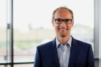 Dr. Sebastian Labitzke, ITK Engineering: „Viele Firmen versuchen mit unterschiedlichem Erfahrungsschatz aus diversen Segmenten, auch in dem Markt für IT-Sicherheit eine Rolle zu spielen.“ Dr. Sebastian Labitzke, ITK Engineering: „Viele Firmen versuchen mit unterschiedlichem Erfahrungsschatz aus diversen Segmenten, auch in dem Markt für IT-Sicherheit eine Rolle zu spielen.“