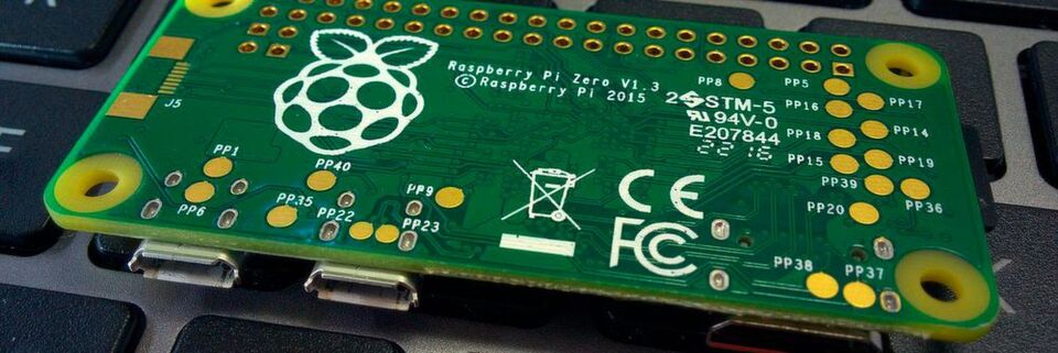 Dank seiner Größe findet der Raspberry Pi Zero im Grunde überall Platz. Dank seiner Größe findet der Raspberry Pi Zero im Grunde überall Platz.