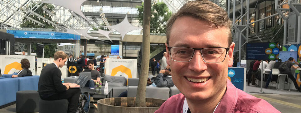 Tobias Knaup, Mitbegründer und CTO von Mesosphere, auf der diesejährigen Doppelveranstaltung CNCFCon/KubeCon in Kopenhagen. Tobias Knaup, Mitbegründer und CTO von Mesosphere, auf der diesejährigen Doppelveranstaltung CNCFCon/KubeCon in Kopenhagen.