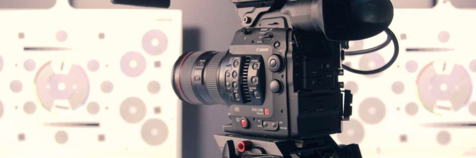 B2B Marketer sollten ihren Video-Content anhand von Datenanalysen immer wieder optimieren. B2B Marketer sollten ihren Video-Content anhand von Datenanalysen immer wieder optimieren.