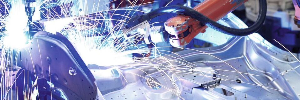 Damit Industrie 4.0 funktioniert, bedarf es reibungslos funktionierender Supply Chains. Damit Industrie 4.0 funktioniert, bedarf es reibungslos funktionierender Supply Chains.
