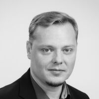 Joachim Uhrlaß ist Experte für automatisierte Produktdatenverarbeitung im E-Commerce und Geschäftsführer bei der eCube GmbH. Joachim Uhrlaß ist Experte für automatisierte Produktdatenverarbeitung im E-Commerce und Geschäftsführer bei der eCube GmbH.