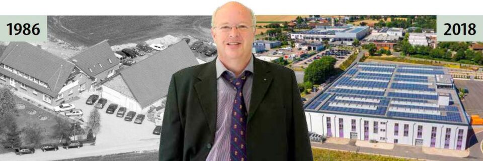 1986 entstand die „Wortmann Terra Impex Computer- und Datenverarbeitungs GmbH“ auf dem Privatanwesen des Firmengründers. Nun steht vor allem der Ausbau des Rechenzentrums auf der Agenda: Die Kapazität wird mit Platz für bis zu 3300 weitere Server knapp verdoppelt. 1986 entstand die „Wortmann Terra Impex Computer- und Datenverarbeitungs GmbH“ auf dem Privatanwesen des Firmengründers. Nun steht vor allem der Ausbau des Rechenzentrums auf der Agenda: Die Kapazität wird mit Platz für bis zu 3300 weitere Server knapp verdoppelt.