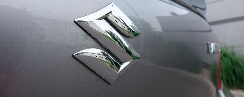 Toyota und Suzuki arbeiten enger zusammen, zum Beispiel bei Entwicklung, Produktion und Vertrieb. Toyota und Suzuki arbeiten enger zusammen, zum Beispiel bei Entwicklung, Produktion und Vertrieb.