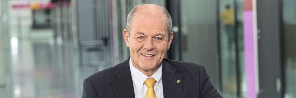 Ulrich Kromer, CEO der Messe Stuttgart: „Von Seiten der Industrie wurde der Wunsch an uns herangetragen, jetzt aktiv zu werden und der Medizintechnik in Stuttgart auch weiterhin eine Bühne zu bieten.“ Ulrich Kromer, CEO der Messe Stuttgart: „Von Seiten der Industrie wurde der Wunsch an uns herangetragen, jetzt aktiv zu werden und der Medizintechnik in Stuttgart auch weiterhin eine Bühne zu bieten.“