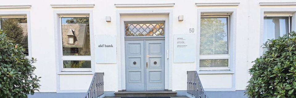 Im Neugeschäft erzielte die AKF Bank im Geschäftsjahr 2017 Bestmarken. Das Unternehmen geht davon aus, dass sich das stetige Wachstum auch im Jahr 2018 fortsetzt. Im Neugeschäft erzielte die AKF Bank im Geschäftsjahr 2017 Bestmarken. Das Unternehmen geht davon aus, dass sich das stetige Wachstum auch im Jahr 2018 fortsetzt.
