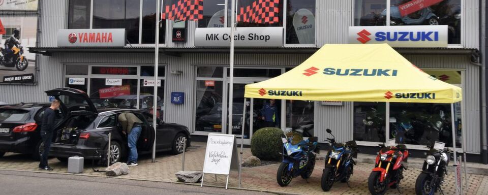 Ein verkehrsgünstig gelegener und aufmerksamkeitsstarker Standort. Ein verkehrsgünstig gelegener und aufmerksamkeitsstarker Standort.