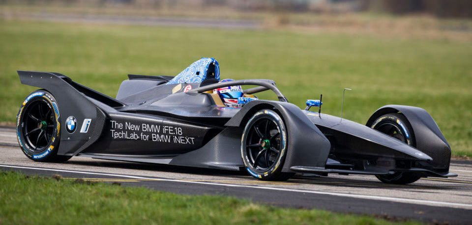 Auf dem Weg zum Einstieg zur Saison 5: Die Vorbereitungen für die Formel E geht bei BMW in die entscheidende Phase. Auf dem Weg zum Einstieg zur Saison 5: Die Vorbereitungen für die Formel E geht bei BMW in die entscheidende Phase.