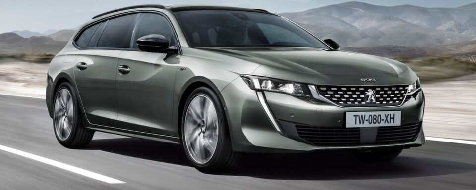Wenige Monate nach der 508 Limousine hat Peugeot jetzt auch die Kombiversion der Mittelklassebaureihe vorgestellt. Marktstart ist Anfang 2019. Wenige Monate nach der 508 Limousine hat Peugeot jetzt auch die Kombiversion der Mittelklassebaureihe vorgestellt. Marktstart ist Anfang 2019.