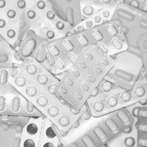 Small lot sizes, reliable containment. The fact that these things are on the pharmaceutical industry's wish list is nothing new, but the growth of personalized medicine and high-potency drugs increases the sense of urgency. Small lot sizes, reliable containment. The fact that these things are on the pharmaceutical industry's wish list is nothing new, but the growth of personalized medicine and high-potency drugs increases the sense of urgency.