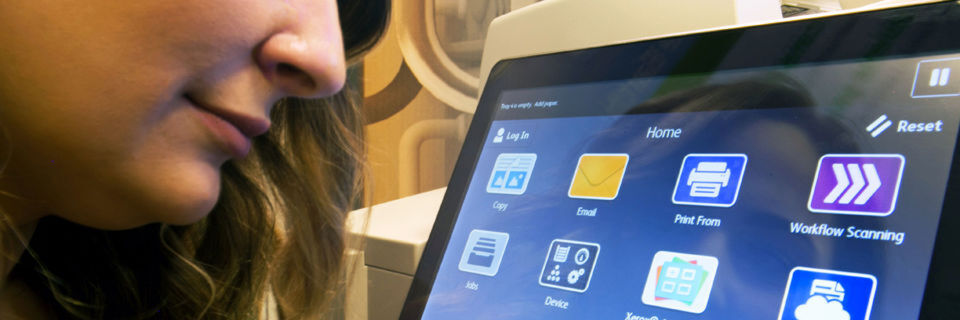 Xerox intelligente Multifunktionsdrucker mit der ConnectKey-Plattform sind die Antwort auf mehr Vernetzung und Mobilität in der Arbeitswelt. Xerox intelligente Multifunktionsdrucker mit der ConnectKey-Plattform sind die Antwort auf mehr Vernetzung und Mobilität in der Arbeitswelt.