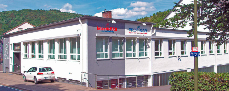 Das Firmengebäude von Pro Car in Schalksmühle. Das Firmengebäude von Pro Car in Schalksmühle.