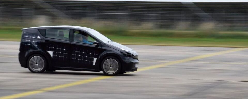Der Sion des Solarauto-Start-ups Sono Motor im Test. Der Sion des Solarauto-Start-ups Sono Motor im Test.