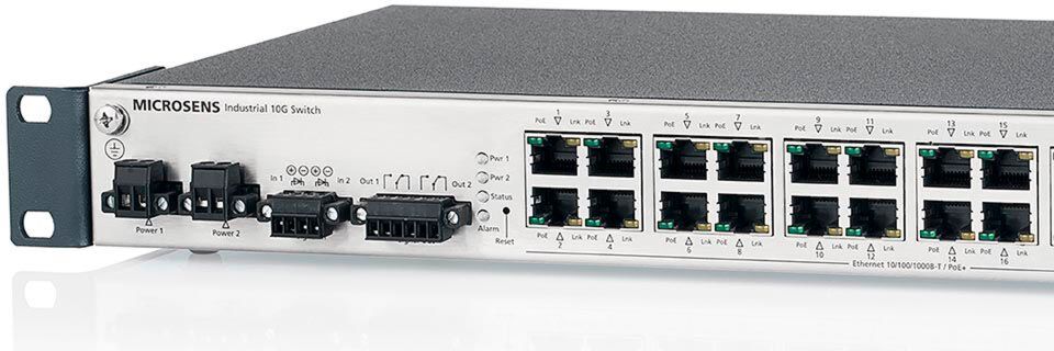 Der 10G Profi Line Rack Switch von Microsens ist vorwiegend für den Einsatz im Industrieumfeld vorgesehen. Der 10G Profi Line Rack Switch von Microsens ist vorwiegend für den Einsatz im Industrieumfeld vorgesehen.