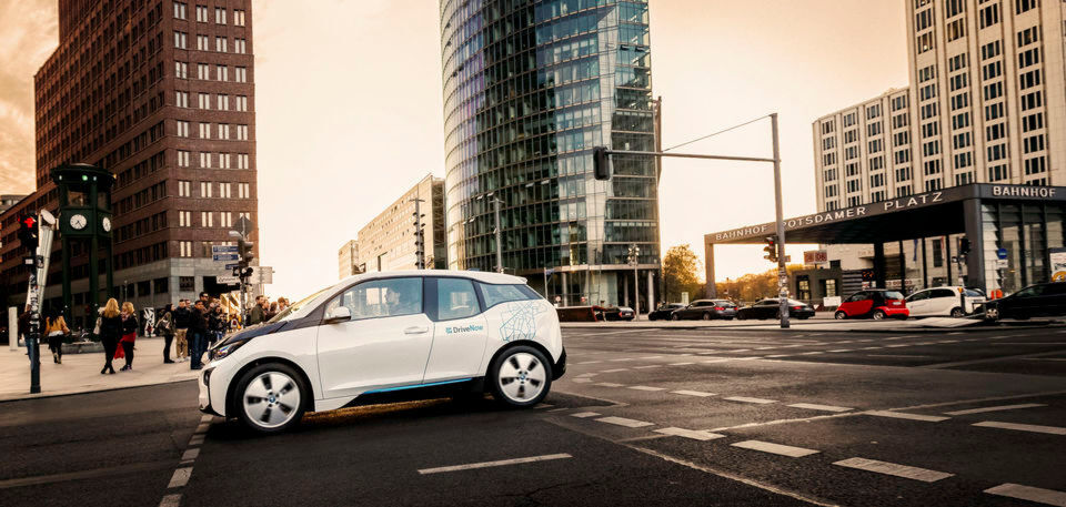 Carsharing, speziell die Free-Floating-Variante, gehört längst zum alltäglichen Verkehrsbild. Carsharing, speziell die Free-Floating-Variante, gehört längst zum alltäglichen Verkehrsbild.