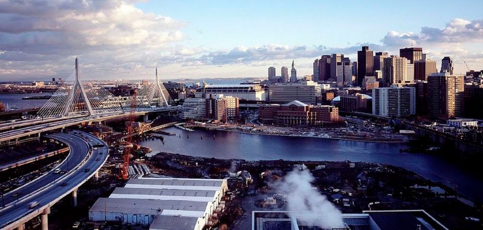 Boston - Kultur-, Finanz- und Hochtechnologiezentrum an der amerikanischen Ostküste - gehört zu den smartesten Städten der Welt. Boston - Kultur-, Finanz- und Hochtechnologiezentrum an der amerikanischen Ostküste - gehört zu den smartesten Städten der Welt.