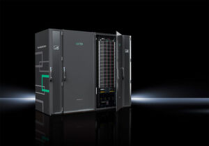 ABB, Hewlett Packard Enterprise (HPE) und Rittal werden auf der Hannover Messe das Das „Secure Edge Data Center“ für industrielle Umgebungen und Telekommunikation haben ABB, HPE und Rittal in diesem Jahr auf der Hannover Messe vorgestellt. ABB, Hewlett Packard Enterprise (HPE) und Rittal werden auf der Hannover Messe das Das „Secure Edge Data Center“ für industrielle Umgebungen und Telekommunikation haben ABB, HPE und Rittal in diesem Jahr auf der Hannover Messe vorgestellt.