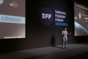 Jeong Eun-seung, Präsident von Samsungs Foundry-Geschäftsbereich: Auf dem hauseigenen Foundry Forum stellte Chiphersteller Samsung erstmals seine Roadmap sowie Pläne für eine serienreife 3-Nanometer-Chipfertigungstechnologie vor. Sogenannte MBCFET-Transistoren sollen dies ermöglichen. Jeong Eun-seung, Präsident von Samsungs Foundry-Geschäftsbereich: Auf dem hauseigenen Foundry Forum stellte Chiphersteller Samsung erstmals seine Roadmap sowie Pläne für eine serienreife 3-Nanometer-Chipfertigungstechnologie vor. Sogenannte MBCFET-Transistoren sollen dies ermöglichen.