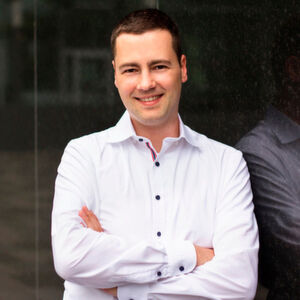 Henrik Hasenkamp ist Diplom-Wirtschaftsinformatiker und schon seit Jahren in der Hosting-Branche aktiv. Henrik Hasenkamp ist Diplom-Wirtschaftsinformatiker und schon seit Jahren in der Hosting-Branche aktiv.