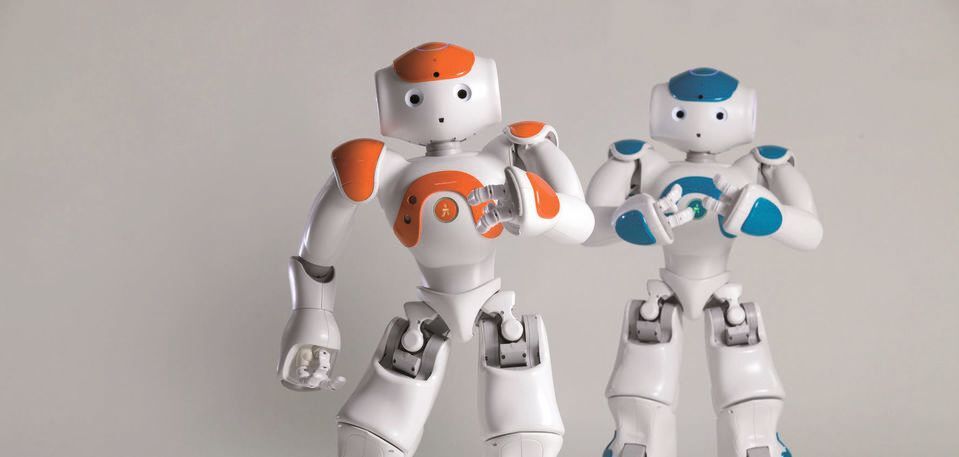 NAO: Der Roboterassistent von SoftBank Robotics ist ein ansprechender, interaktiver und hoch anpassbarer Roboterassistent. NAO: Der Roboterassistent von SoftBank Robotics ist ein ansprechender, interaktiver und hoch anpassbarer Roboterassistent.