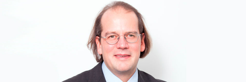 Der Autor: Jörg Kremer ist Leiter der Geschäftsstelle Stuttgart, mip Management Informationspartner GmbH Der Autor: Jörg Kremer ist Leiter der Geschäftsstelle Stuttgart, mip Management Informationspartner GmbH