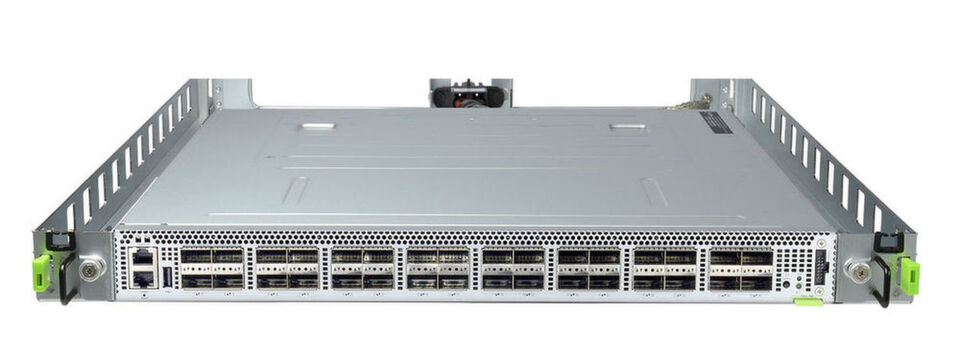 Beispiel für eine Open-Source-Design für einen Switch: „Wedge 100“ aus dem Hause Facebook. Beispiel für eine Open-Source-Design für einen Switch: „Wedge 100“ aus dem Hause Facebook.