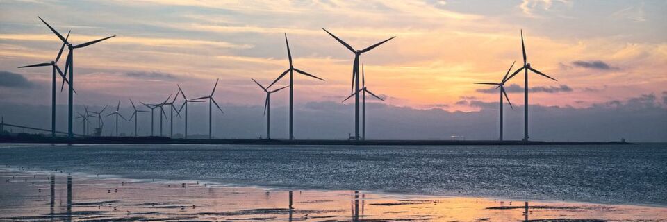 Eine wirkunsvolle Maßnahme gegen Unterwasserlärm durch Baustellen im Meer ist der Einsatz eines Blasenschleiers. Continental hat dafür ein neues Schlauchsystem entwickelt. Eine wirkunsvolle Maßnahme gegen Unterwasserlärm durch Baustellen im Meer ist der Einsatz eines Blasenschleiers. Continental hat dafür ein neues Schlauchsystem entwickelt.