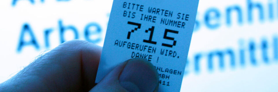 Digitale Plattformen für einen schnelleren, effizienteren und bequemeren Umgang mit Behörden. Digitale Plattformen für einen schnelleren, effizienteren und bequemeren Umgang mit Behörden.