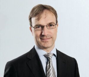 Dr. Markus Wiedemann, Fachanwalt für gewerblichen Rechtsschutz und und Finanzvorstand des Verbandes 3d-Druck: „Unser Verband hat klare Positionen mit Blick auf das Recht am persönlichen Datensatz, hinsichtlich des Wettbewerbsrechts und der gewerblichen Schutzrechte sowie bezüglich der Produkthaftung formuliert.“ Dr. Markus Wiedemann, Fachanwalt für gewerblichen Rechtsschutz und und Finanzvorstand des Verbandes 3d-Druck: „Unser Verband hat klare Positionen mit Blick auf das Recht am persönlichen Datensatz, hinsichtlich des Wettbewerbsrechts und der gewerblichen Schutzrechte sowie bezüglich der Produkthaftung formuliert.“