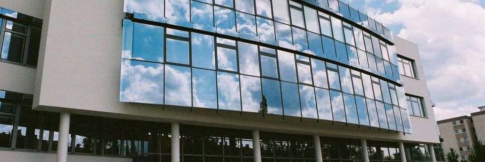 Die deutsche Landesgesellschaft von Tech Data hat ihren Sitz in München. Die deutsche Landesgesellschaft von Tech Data hat ihren Sitz in München.