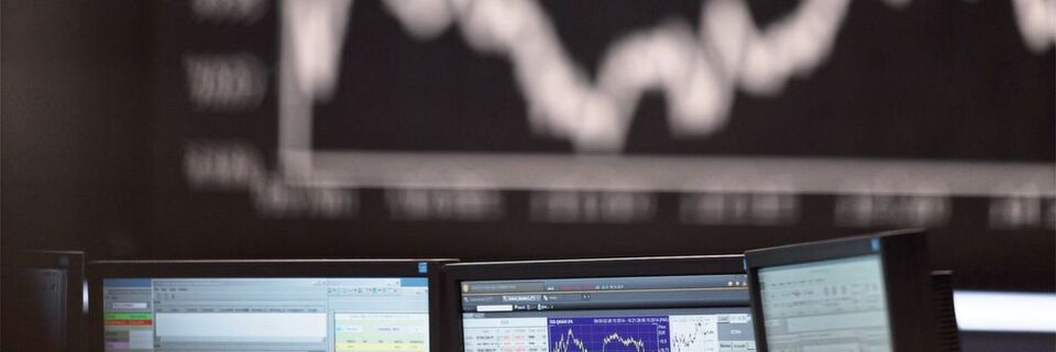 Mit 29,10 Euro pro Siemens-Healthineers-Aktie lag der erste Börsenkurs über dem finalen Platzierungspreis von 28,00 Euro. Mit 29,10 Euro pro Siemens-Healthineers-Aktie lag der erste Börsenkurs über dem finalen Platzierungspreis von 28,00 Euro.