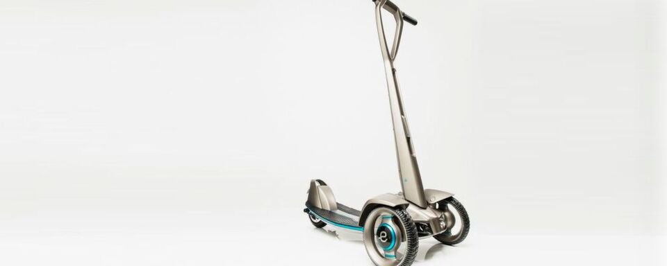 Die Bundesregierung will die Nutzung von elektrisch angetriebenen Kleinstfahrzeugen – wie E-Floatern oder Hoverboards – auf den Straßen erlauben. Die Bundesregierung will die Nutzung von elektrisch angetriebenen Kleinstfahrzeugen – wie E-Floatern oder Hoverboards – auf den Straßen erlauben.