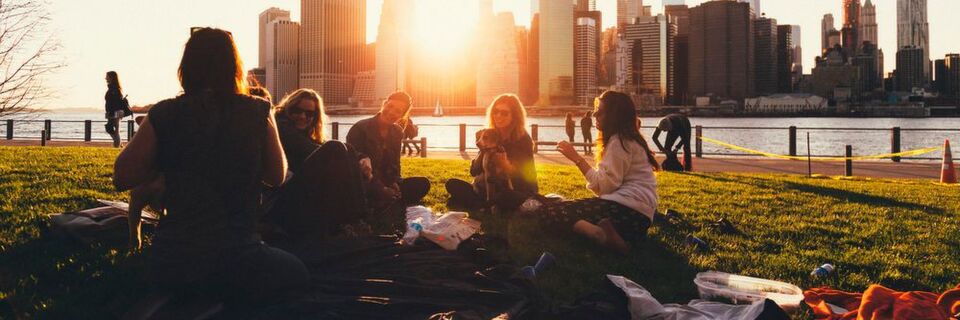 Die Mitarbeiter eines Unternehmens können maßgeblich zur Digitalen Transformation beitragen. Die Mitarbeiter eines Unternehmens können maßgeblich zur Digitalen Transformation beitragen.
