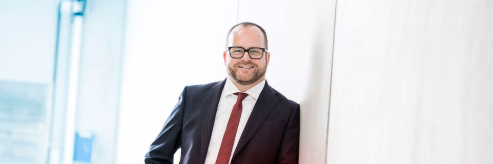 Dr. Gunther Wobser ist der Geschäftsführende Gesellschafter der Lauda Dr. R. Wobser GmbH & Co. KG. Er leitet die Geschicke des Weltmarktführers für exakte Temperierung seit dem Jahr 2003. Dr. Gunther Wobser ist der Geschäftsführende Gesellschafter der Lauda Dr. R. Wobser GmbH & Co. KG. Er leitet die Geschicke des Weltmarktführers für exakte Temperierung seit dem Jahr 2003.