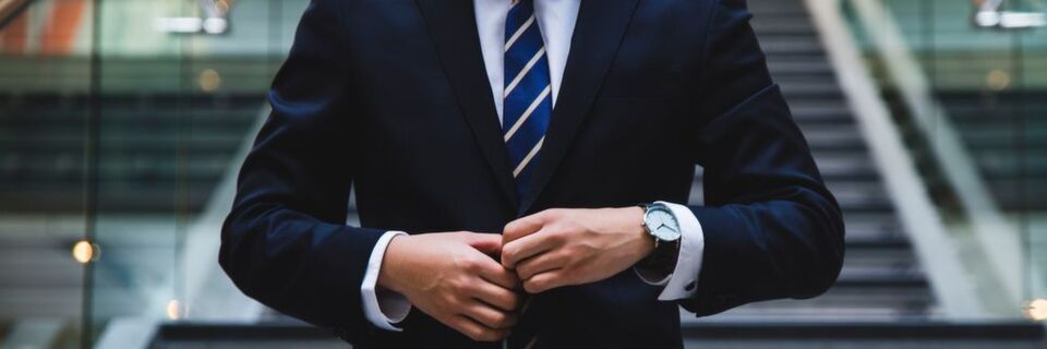 Sie wollen Ihren Chef von starker Markenführung im B2B überzeugen? Packen Sie ihn bei seinem Stolz. Sie wollen Ihren Chef von starker Markenführung im B2B überzeugen? Packen Sie ihn bei seinem Stolz.
