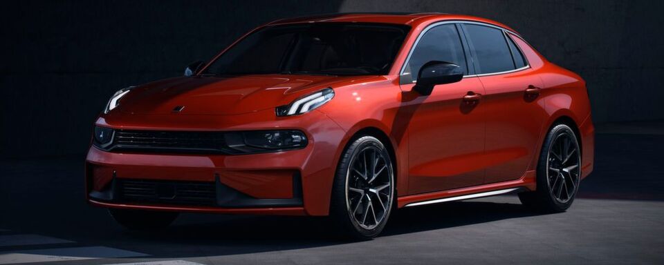 Mit dem 03 präsentiert Lynk & Co nach den beiden SUV 01 und 02 nun eine Limousine. Mit dem 03 präsentiert Lynk & Co nach den beiden SUV 01 und 02 nun eine Limousine.