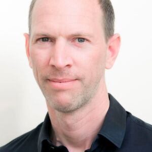 Abas gewinnt den Autor und „Business-Romantiker“ Tim Leberecht als Keynote-Speaker für die diesjährige Global Conference in Karlsruhe. Sein Thema ist „Business Romantik: die Humanisierung der Wirtschaft.“ Abas gewinnt den Autor und „Business-Romantiker“ Tim Leberecht als Keynote-Speaker für die diesjährige Global Conference in Karlsruhe. Sein Thema ist „Business Romantik: die Humanisierung der Wirtschaft.“