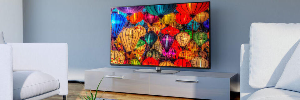 Der Medion S15500 Smart-TV ist 55 Zoll groß. Der Medion S15500 Smart-TV ist 55 Zoll groß.