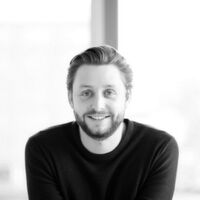 Tim Böker, Gründer und geschäftsführender Gesellschafter der Designagentur KOMMERZ, ist Referent bei den B2B Marketing Days 2018. Tim Böker, Gründer und geschäftsführender Gesellschafter der Designagentur KOMMERZ, ist Referent bei den B2B Marketing Days 2018.