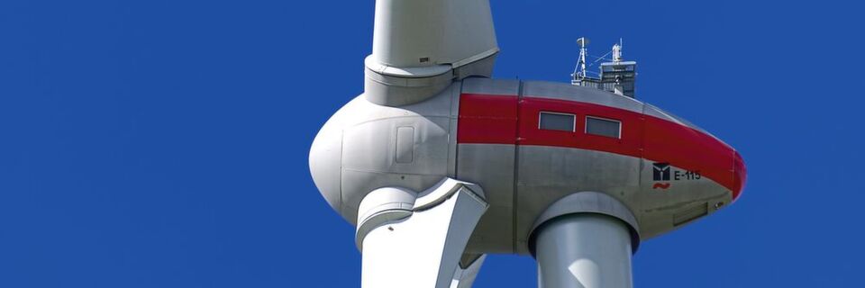 Viele starke Windkraftanlagen brauchen bereits während der ersten 7 bis 10 Jahre eine größere Überholung – das schmälert die Wirtschaftlichkeit reduziert aber auch die Gefahr eines Totalausfalls. Viele starke Windkraftanlagen brauchen bereits während der ersten 7 bis 10 Jahre eine größere Überholung – das schmälert die Wirtschaftlichkeit reduziert aber auch die Gefahr eines Totalausfalls.