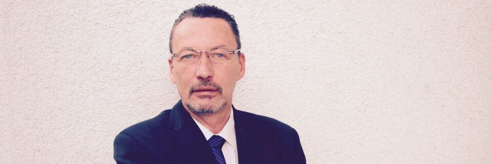 Thomas Veit wird Regional Vice President und ist für ein großes Gebiet verantwortlich. Thomas Veit wird Regional Vice President und ist für ein großes Gebiet verantwortlich.